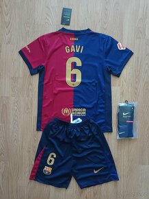 Barcelona 24/25 Home - 6