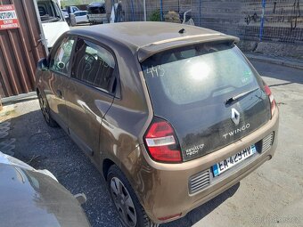Renault Twingo 0,9i - 90 - 6