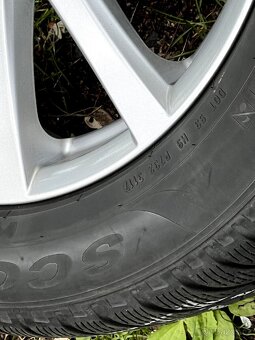 Celoroční kola VW Tiguan 235/55 R18 5x112, ET42
- 6