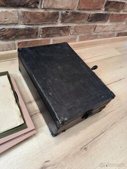 Starožitný gramofon na kliku - 6
