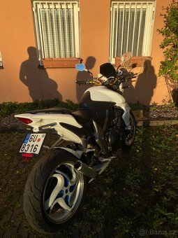 Honda Cb1000R - 6