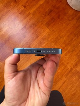 Prodám iPhone 13 128gb - 6