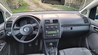 Volkswagen Touran - 6