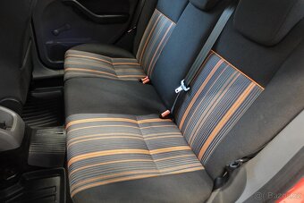 Ford Focus 1.6i ,  74 kW benzín, 2010 - 6