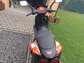 Aprilia SR 50 - 6