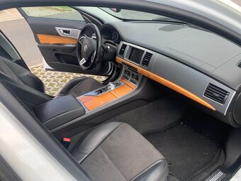 Jaguar XF 2,2 diesel - 6