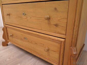 Kredenc/komoda v selském stylu - 6
