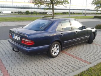 W 210 E 220CDI - 6