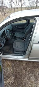 Škoda fabia 1,4 MPI díly - 6