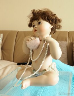 sediaca babika porcelanova - 6