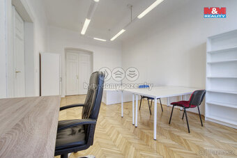 Pronájem bytu 3+kk, 97 m², Plzeň, ul. Palackého náměstí - 6