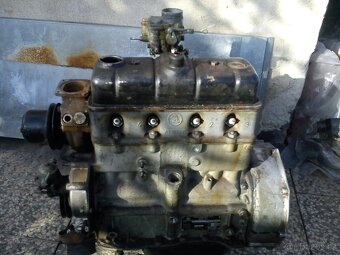 Škoda 1203 motor - 6