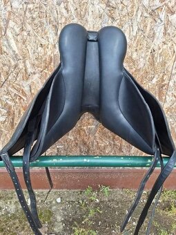Drezurní sedlo Wintec PRO - 6