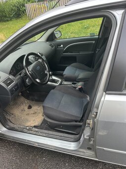 🚗 Ford Mondeo Mk3 2.0 TDCi (2007) - 6