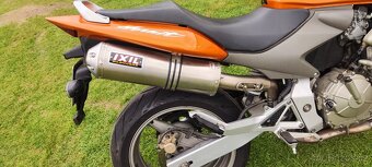 Honda Hornet 600 - 6