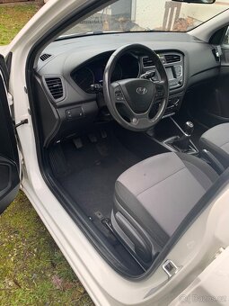 Hyundai i20 - 6