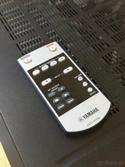 YAMAHA RX-V1900 - 6