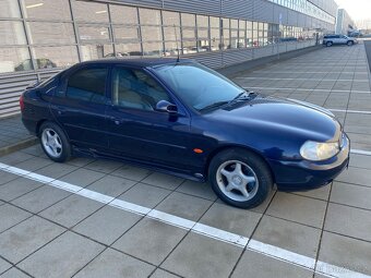 Ford Mondeo 2,5 V6 125 kW - 6