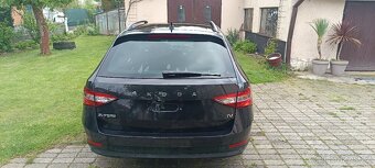 Skoda Superb Combi iV 1.4 TSI hybrid rok výroby 2022 - 6