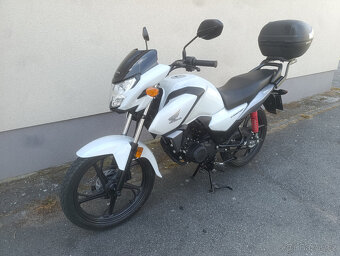 HONDA CB125F - 6