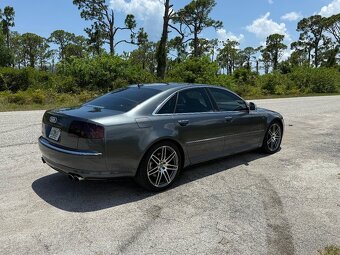 AUDI S8 5.2 V10 2008 - 6