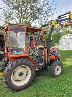 Malotraktor kubota GL 25 Grandel s čelním nakladačem - 6