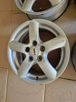 Alu R15 Rial 5x108 6,5x15 ET45 - 6