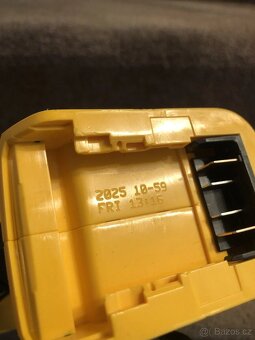 Nová Aku hřebíkovačka DeWALT DCN680(bez bat. a nab.) - 6