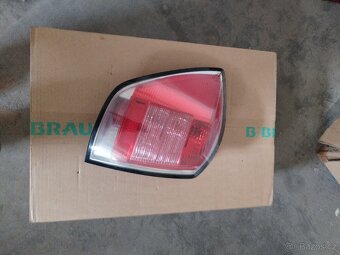 Opel ASTRA combi H - 6