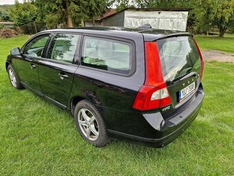 Volvo V70 D5 136kw - 6