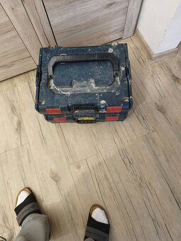 Aku vrtací kladivo Bosch 36v - 6