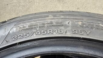 Letní pneu 225/45/18 Good Year Run Flat - 6