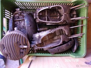 prodáme různe nahradní díly na moto JAWA a auta - 6