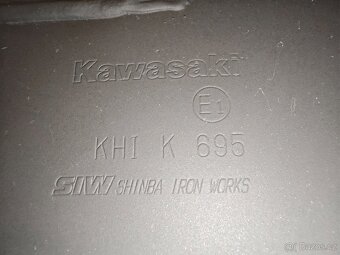 ORIGINÁLNÍ VÝFUK KAWASAKI Z900 - rok výroby 2022. - 6