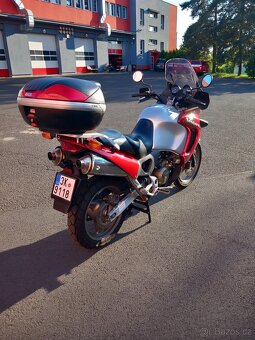 Honda XL 1000 Varadero - 6