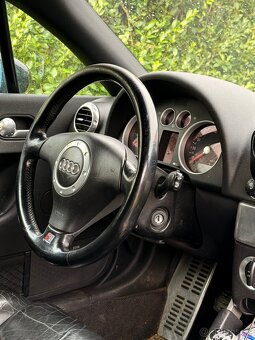 Audi tt 1.8t 165 kW - 6