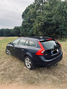 Volvo V60 D3 120kw - 6