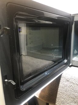 Větší Mikrovlnka LG MS23necbw invertor - 6