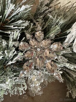 Vánoční věnec luxusní velký 55cm zasněžený - 6