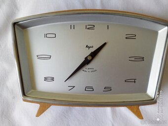 Retro hodiny na součástky - 6