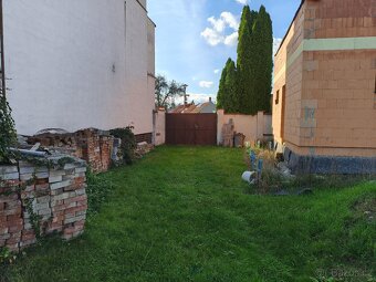 Stavební parcela s rozestavěnou stavbou RD v obci Troubky - 6