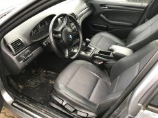 BMW 3 E46 316i 85kW Combi 2003 - díly z vozu - 6