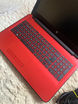 Notebook HP 15 - 4x jádro - 8GB RAM - NÁDHERNÝ NOTEBOOK - 6