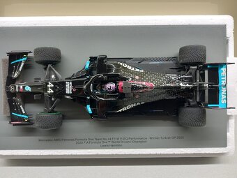 F1 MERCEDES W11 HAMILTON VÍTĚZ GP TURECKA 2020 SPARK 1:18 - 6