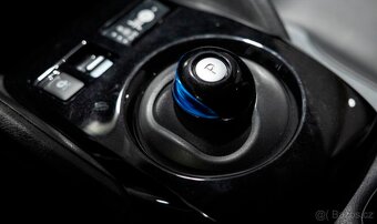 Nissan Leaf Tekna 40 kWh 360 Kamera LED Navi  62353km, DPH - 6