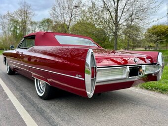 1967 Cadillac Deville Convertible - 6