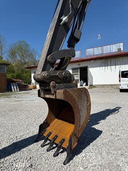 Volvo ECR88D - 6