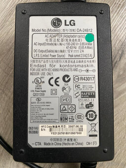 Externí DVD vypalovačka LG s funkcí SecurDisc, USB - 6
