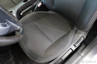 Nissan Qashqai 1.6i , 84 kW benzín, 2008 - 6