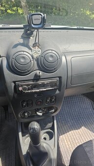Dacia Duster 1,6i, r.v. 2012 - 6